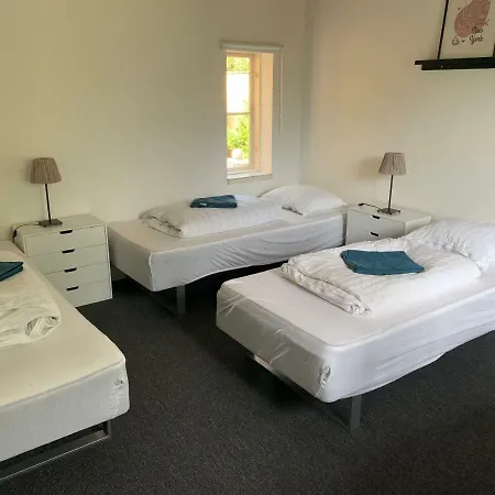 Bed & Breakfast Second *