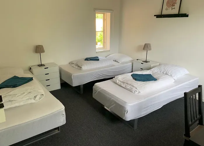 Bed & Breakfast Second *